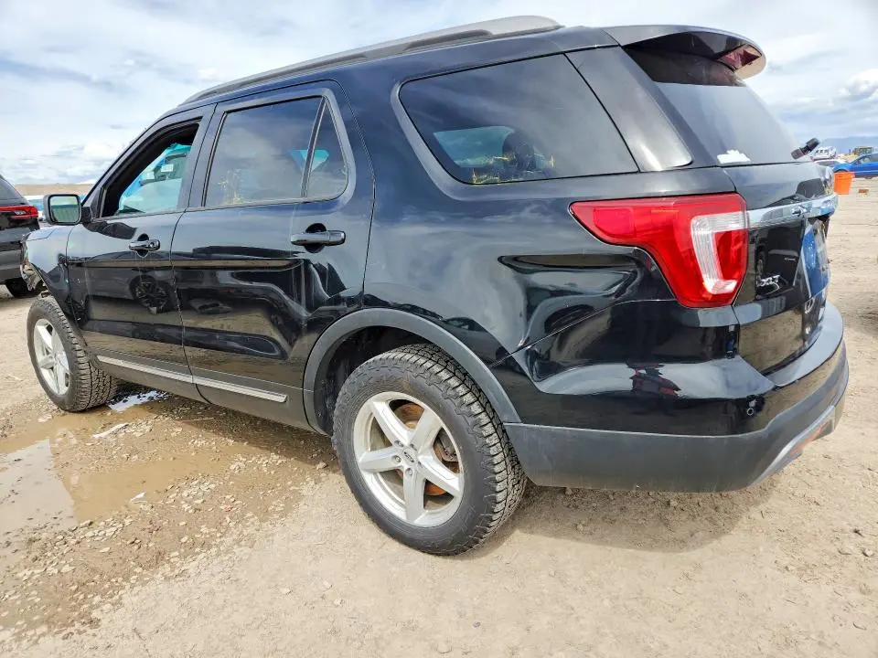 2017 FORD EXPLORER XLT  