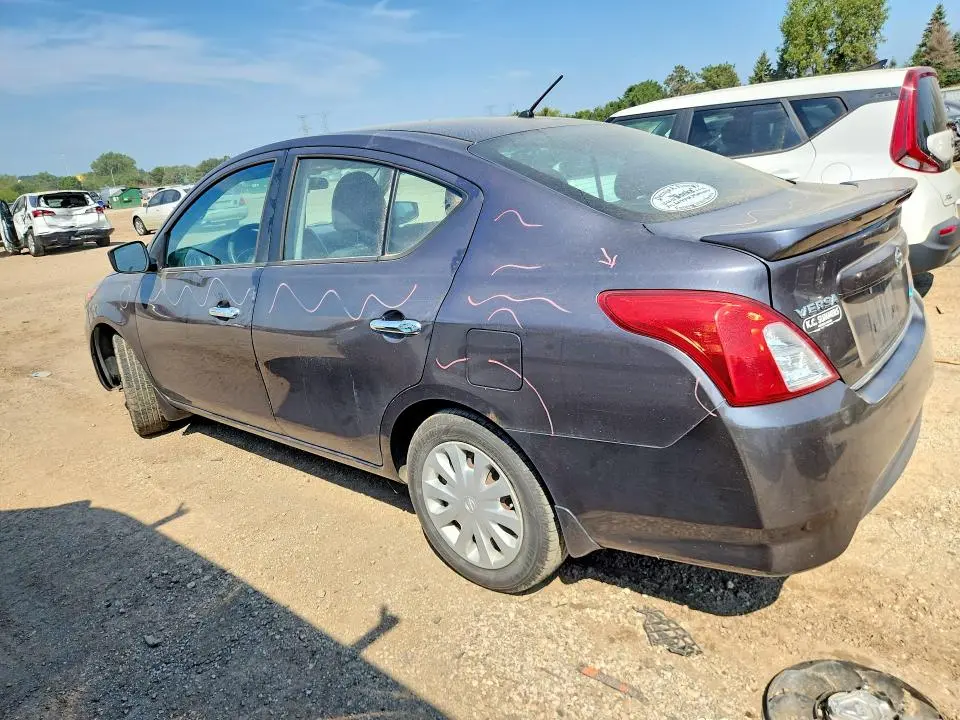 2015 NISSAN VERSA 1.6 SV  