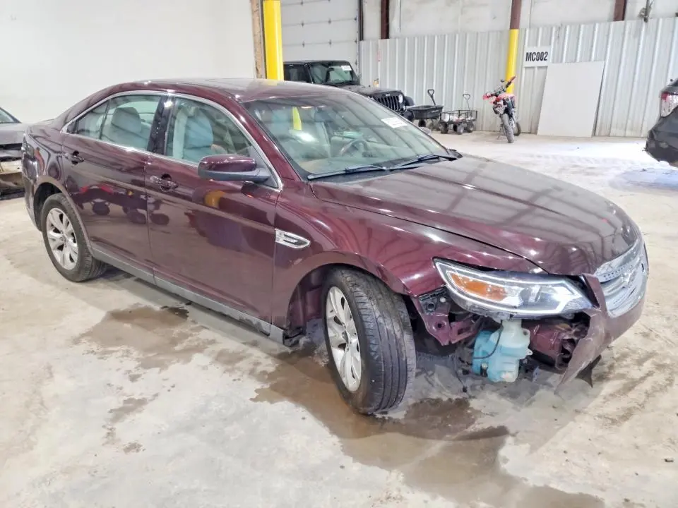 2011 FORD TAURUS SEL  
