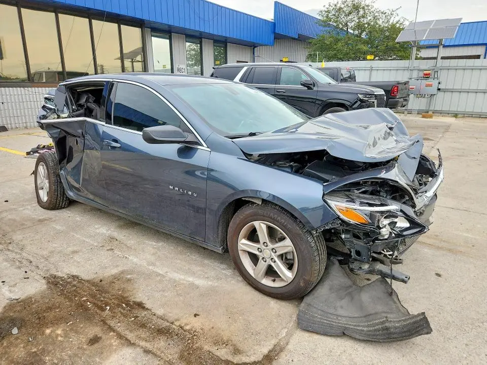 2019 CHEVROLET MALIBU LS  