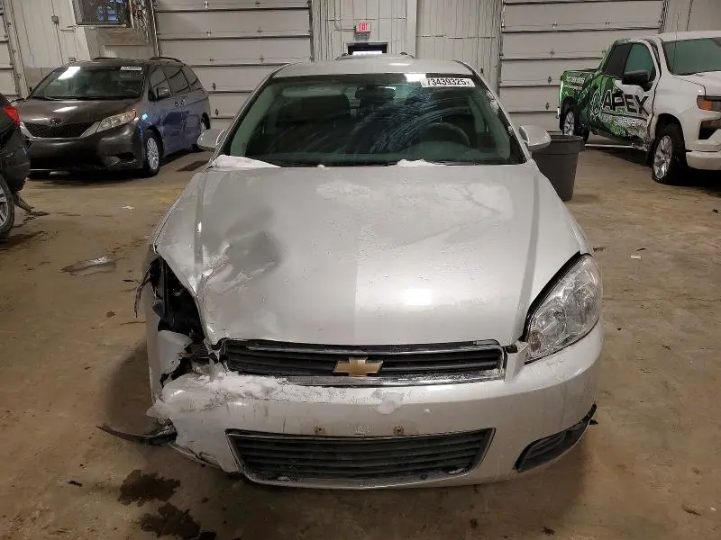 2011 CHEVROLET IMPALA LT  