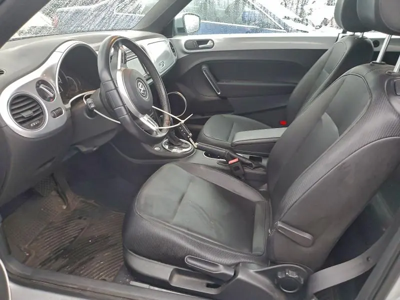 2013 VOLKSWAGEN BEETLE   