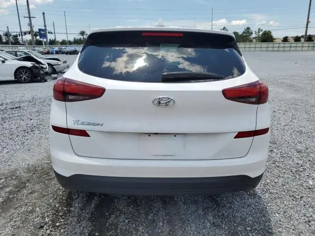 2021 HYUNDAI TUCSON SE  