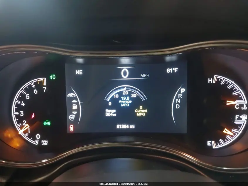 2019 JEEP GRAND CHEROKEE LAREDO E 4X4