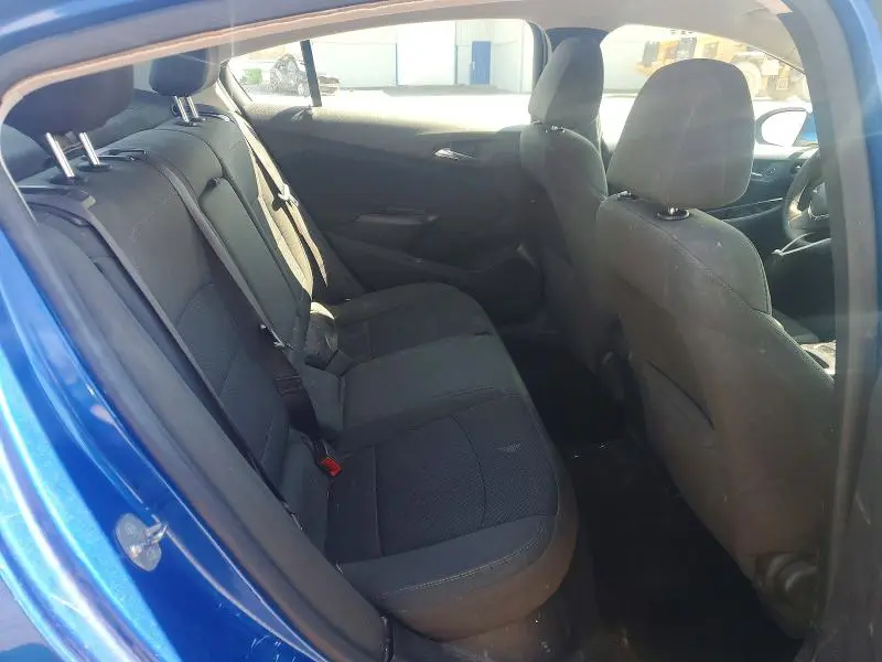 2016 CHEVROLET CRUZE LT  