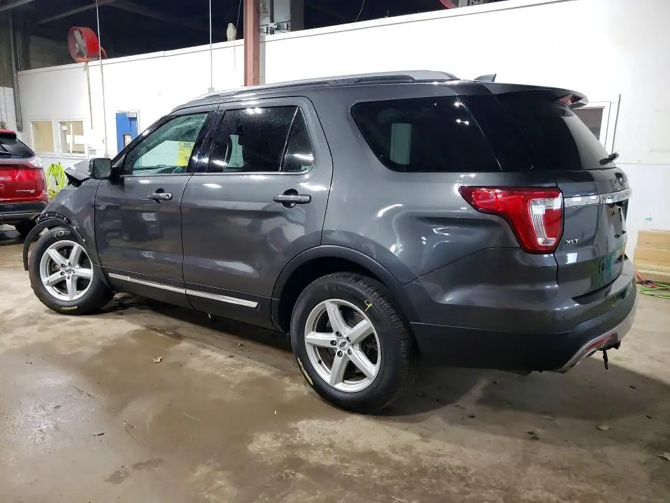 2017 FORD EXPLORER XLT  