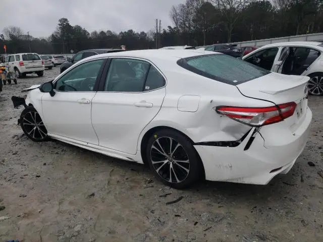 2020 TOYOTA CAMRY SE  