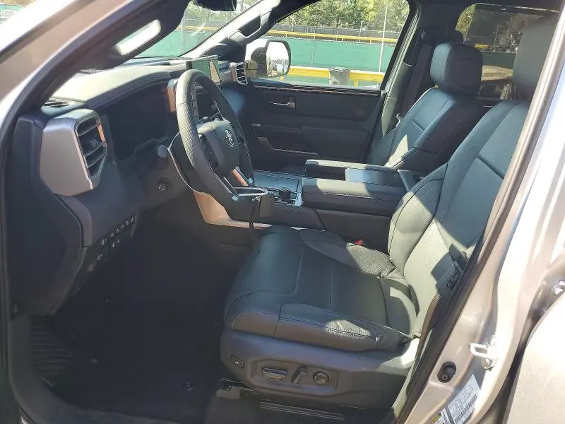 2026 TOYOTA TUNDRA PLATINUM HV  