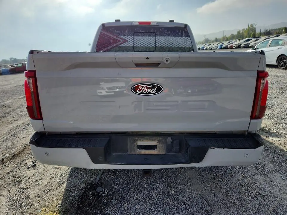2024 FORD F150 XLT  