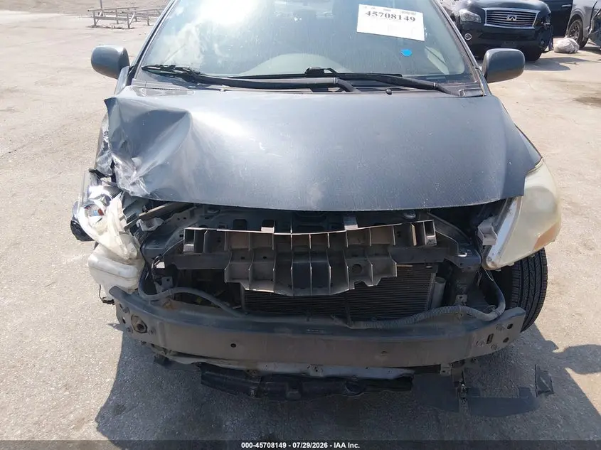 2012 TOYOTA YARIS  
