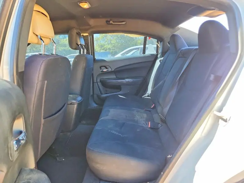2014 CHRYSLER 200 LX  