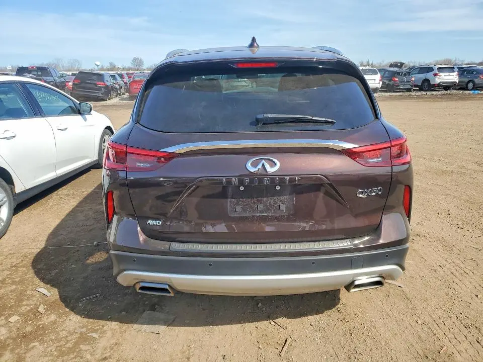 2021 INFINITI QX50 ESSENTIAL  