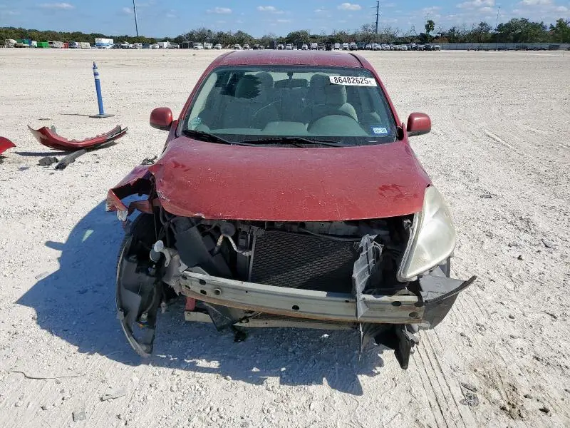 2014 NISSAN VERSA   
