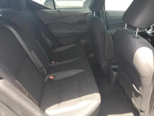 2020 NISSAN KICKS S  