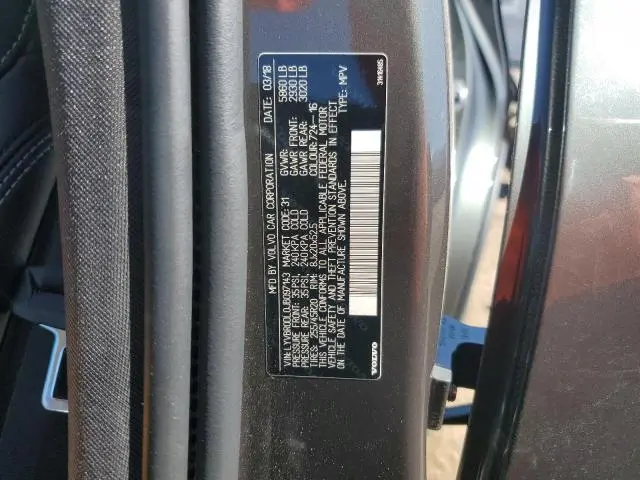 2018 VOLVO XC60 T8 INSCRIPTION  