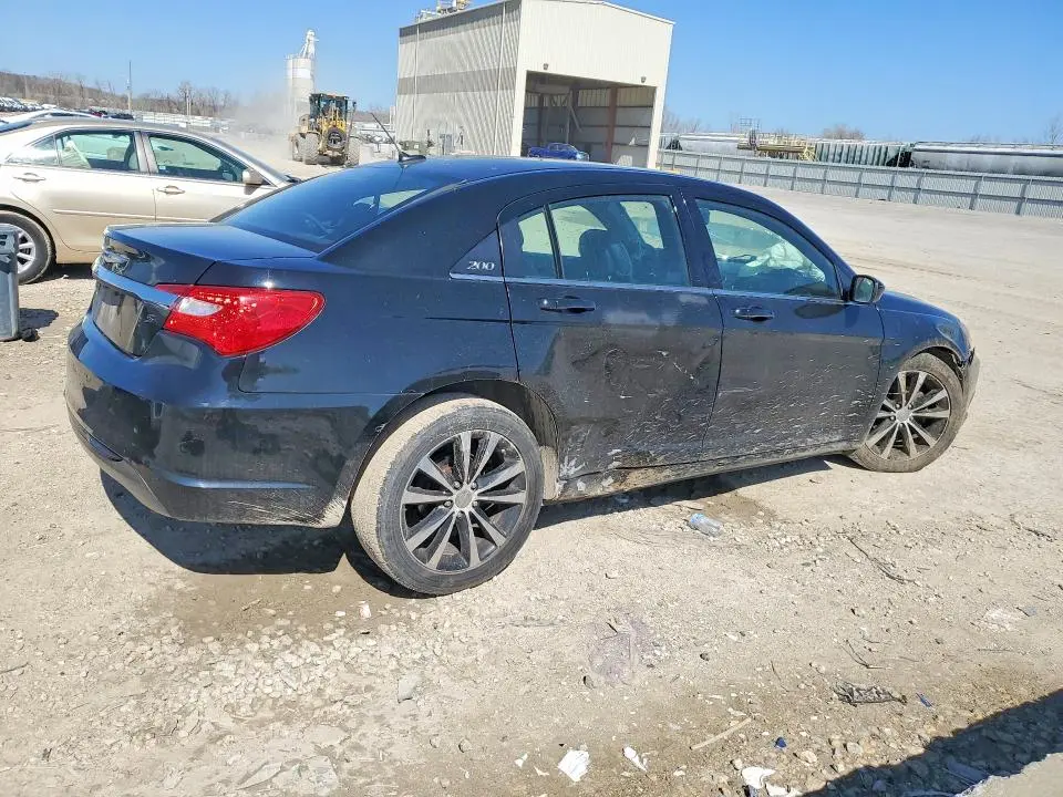 2013 CHRYSLER 200 LIMITED  