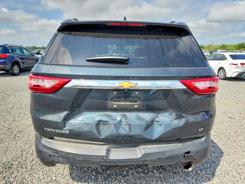 2020 CHEVROLET TRAVERSE LT  