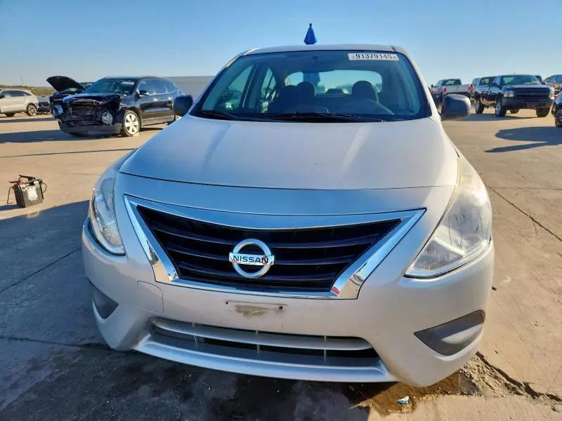 2015 NISSAN VERSA S  