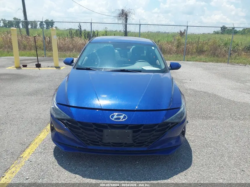 2021 HYUNDAI ELANTRA SE