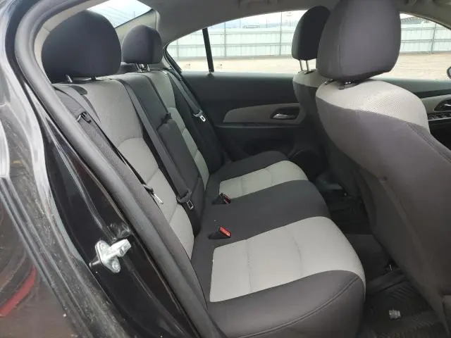 2012 CHEVROLET CRUZE LS  