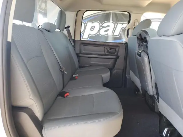 2016 RAM 1500 ST  
