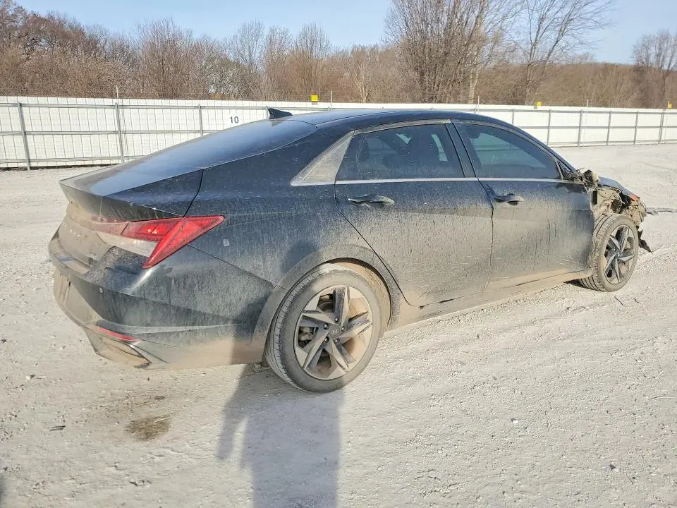 2021 HYUNDAI ELANTRA LIMITED  