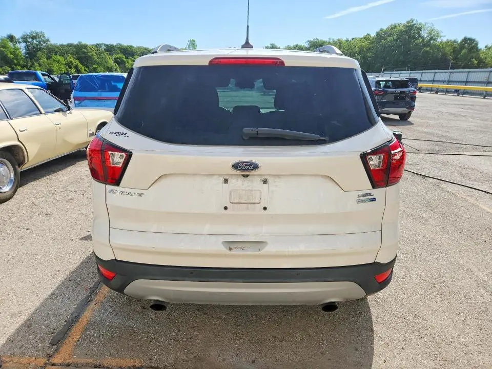 2019 FORD ESCAPE SEL  