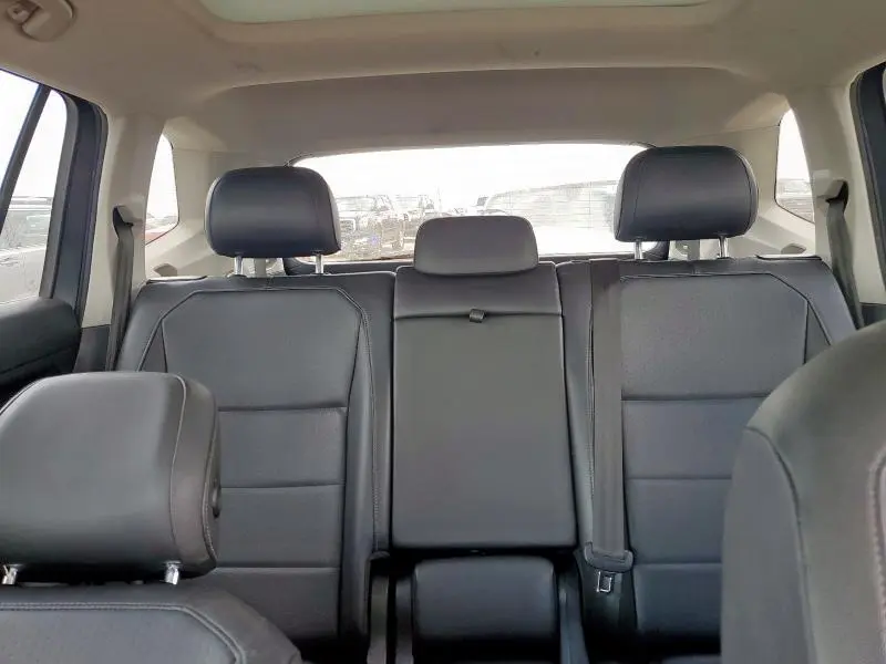 2020 VOLKSWAGEN TIGUAN SE  