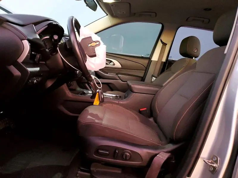 2019 CHEVROLET TRAVERSE LT  