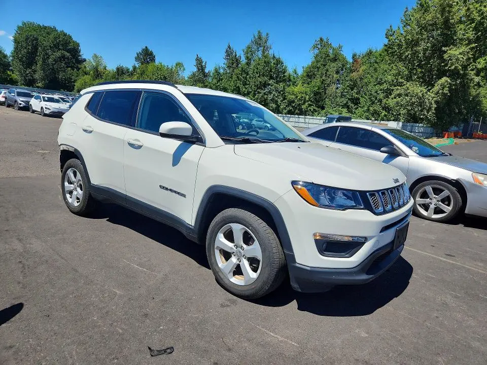 2017 JEEP COMPASS LATITUDE  