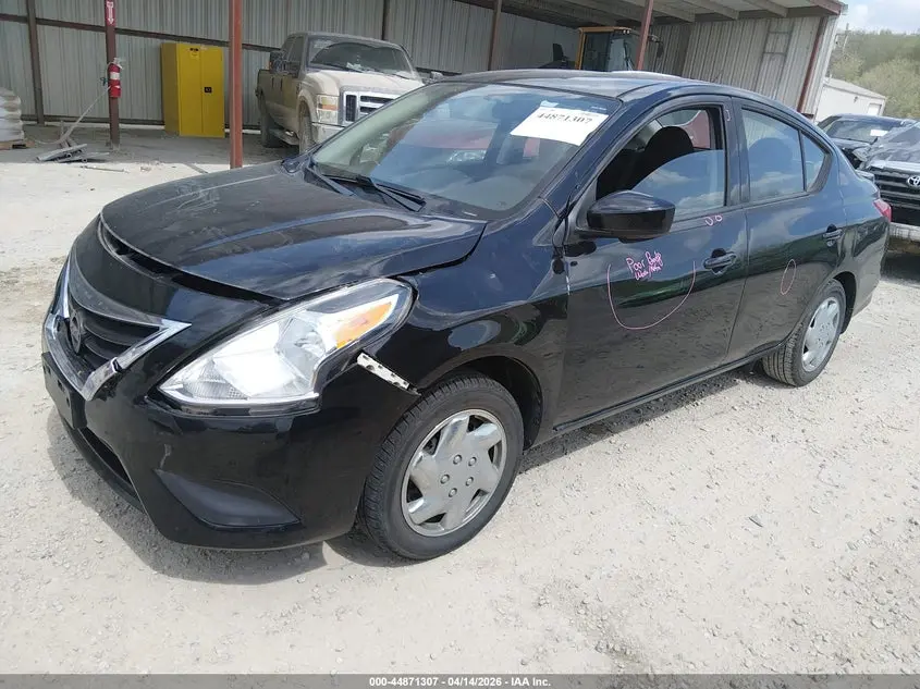 2017 NISSAN VERSA 1.6 S+