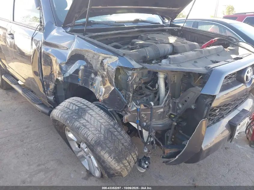 2018 TOYOTA 4RUNNER SR5