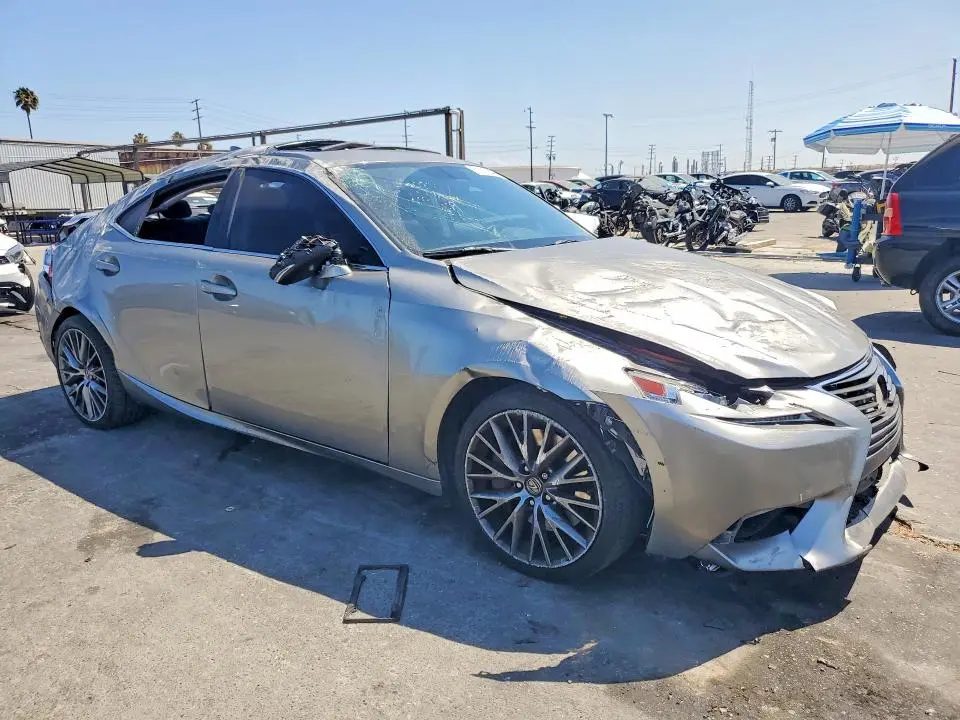 2016 LEXUS IS 200T  