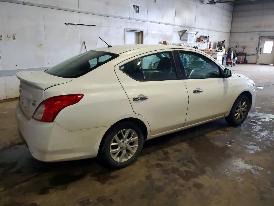 2017 NISSAN VERSA 1.6 SV  
