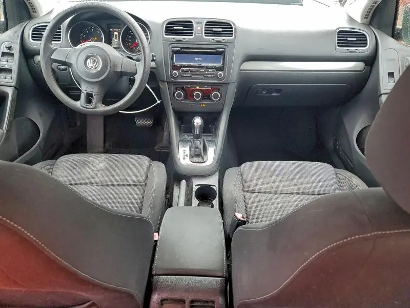 2013 VOLKSWAGEN GOLF   