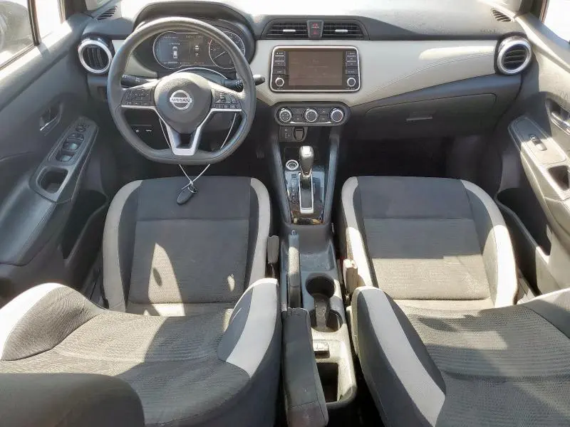 2020 NISSAN VERSA SV  
