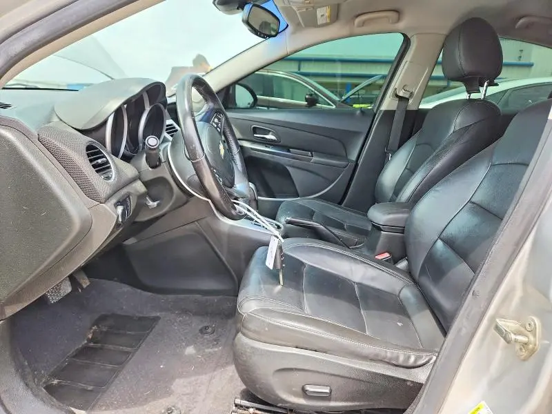 2012 CHEVROLET CRUZE LT  