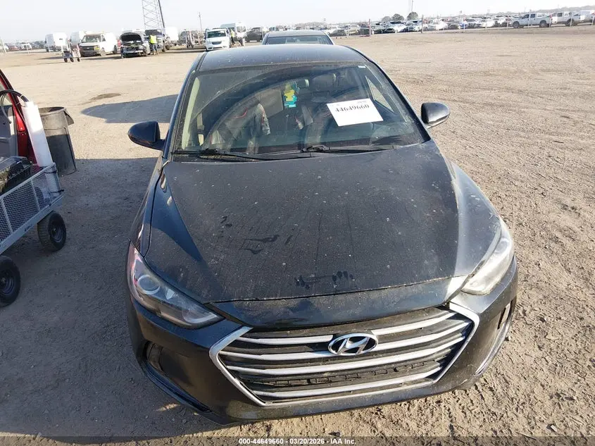 2017 HYUNDAI ELANTRA SE