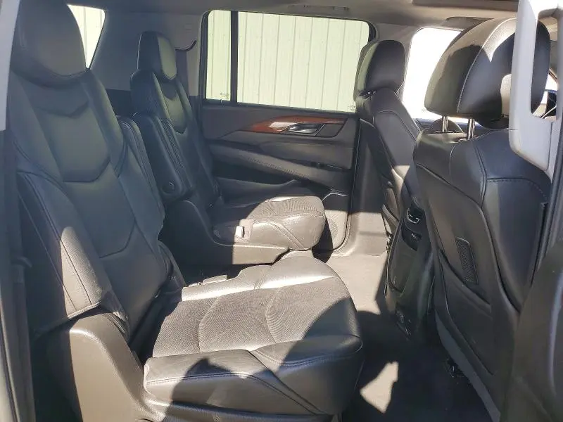 2016 CADILLAC ESCALADE ESV LUXURY  