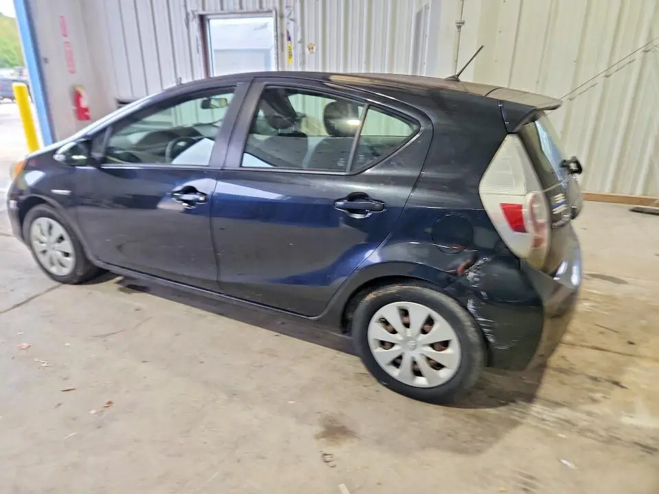 2012 TOYOTA PRIUS C TWO  