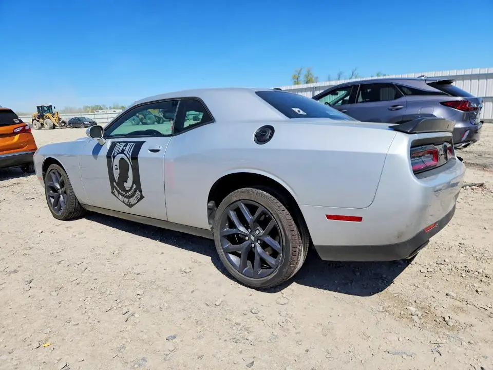 2022 DODGE CHALLENGER SXT  