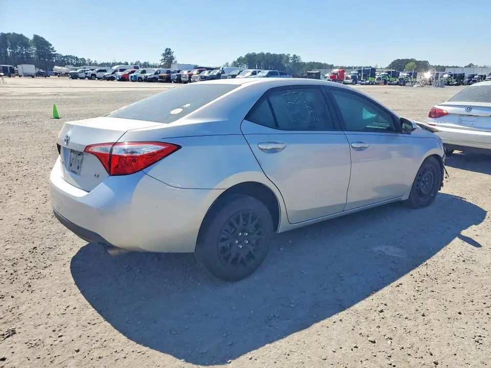 2015 TOYOTA COROLLA LE  