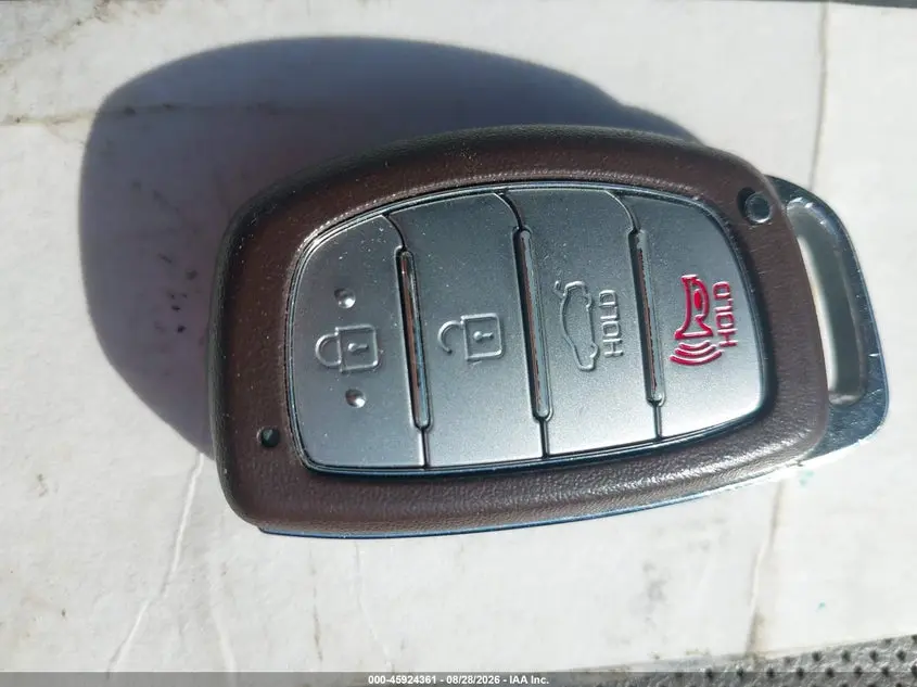 2016 HYUNDAI SONATA LIMITED