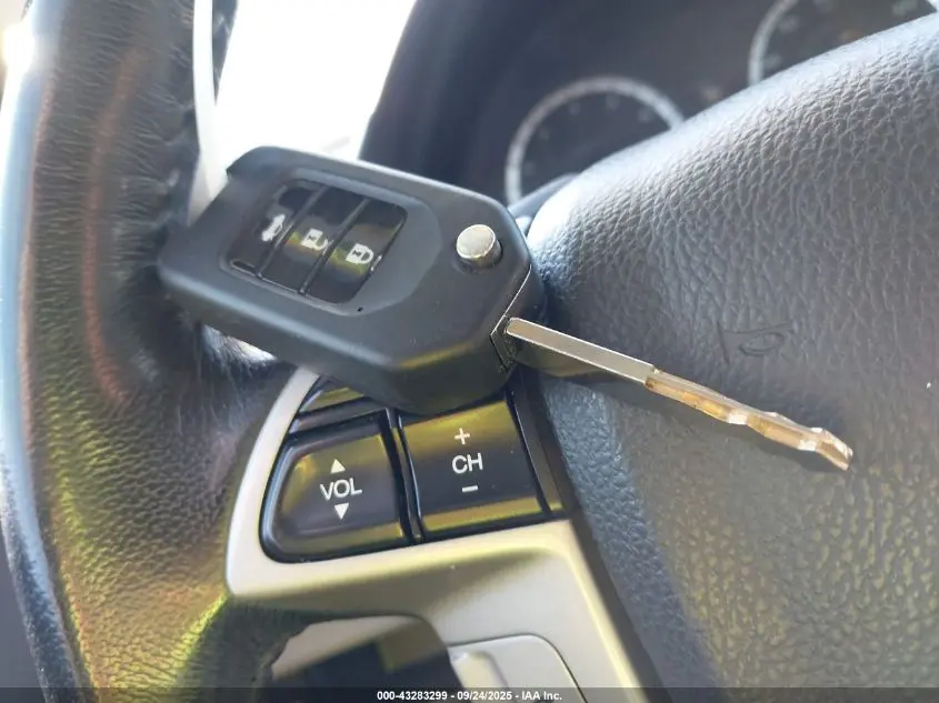 2010 HONDA ACCORD 3.5 EX-L