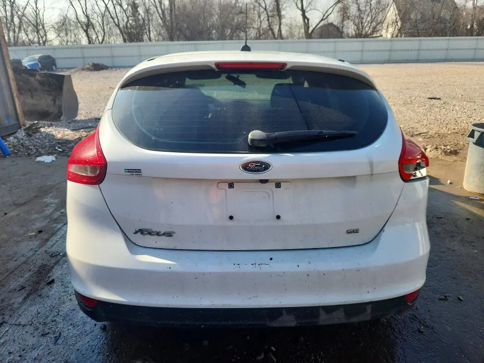 2018 FORD FOCUS SE  