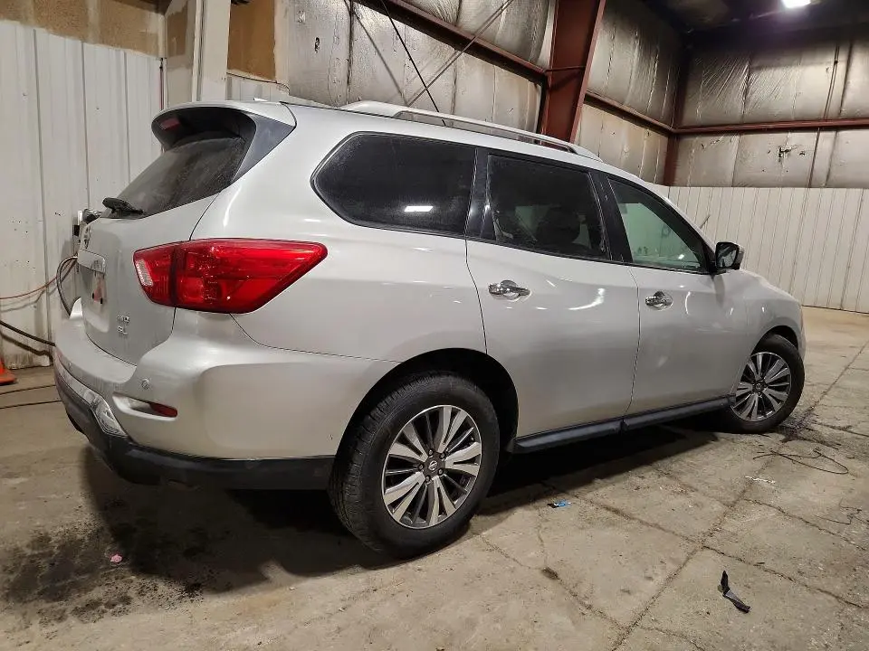 2020 NISSAN PATHFINDER SL  