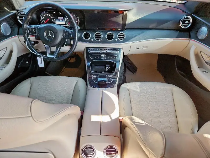 2017 MERCEDES-BENZ E 300  