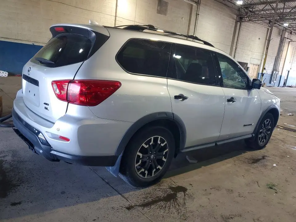 2020 NISSAN PATHFINDER SL  