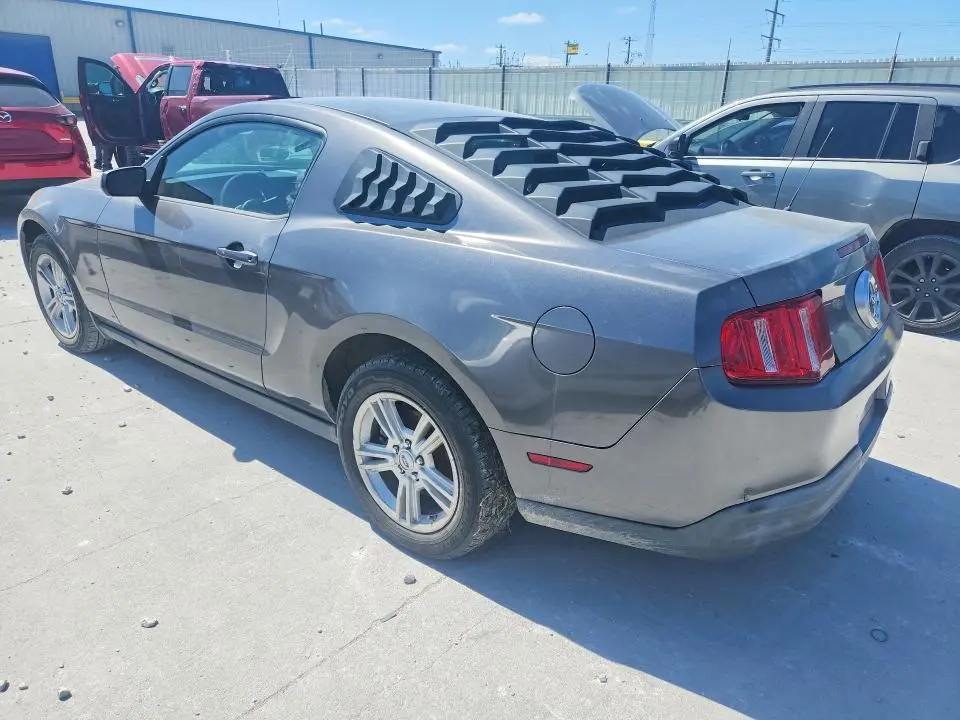 2010 FORD MUSTANG   