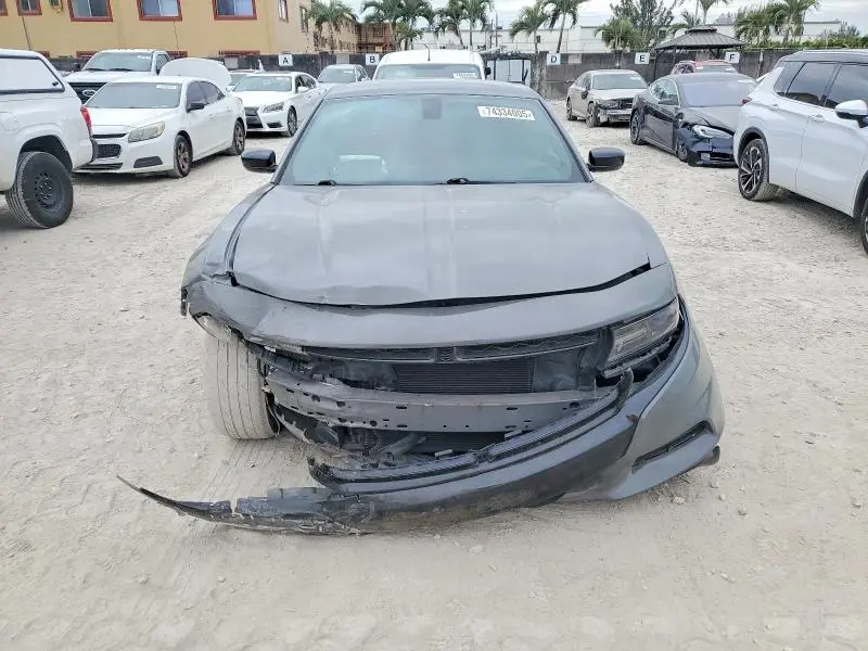 2018 DODGE CHARGER SXT  